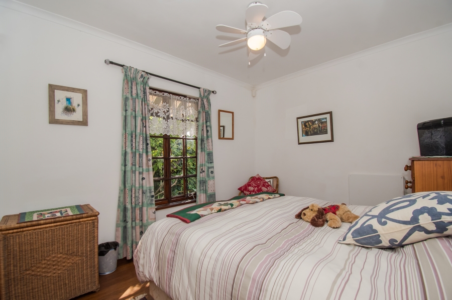 4 Bedroom Property for Sale in Roundhay Western Cape